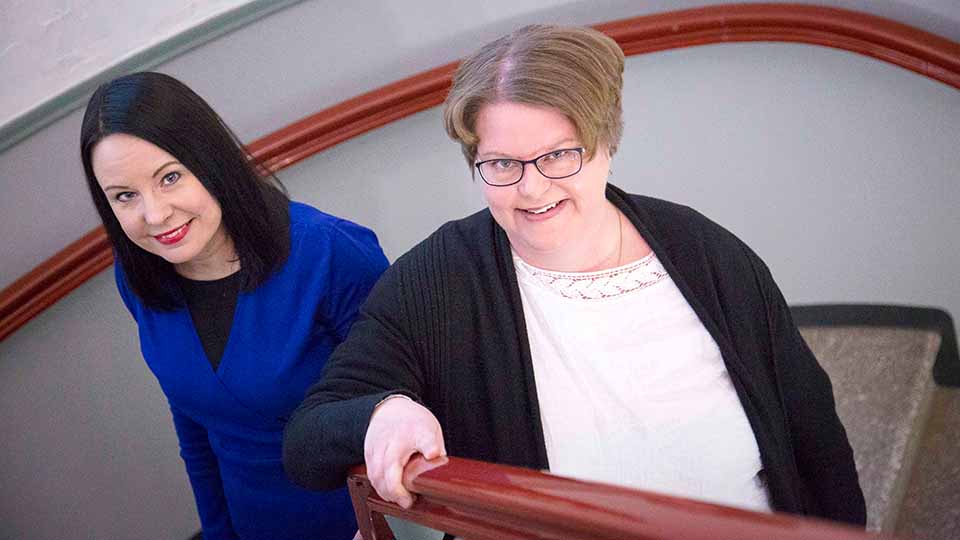 Catharina Ekström och Maria Pettersson är två kvinnor mitt i livet som valt att satsa på ett stort och tidskrävande branschbyte.