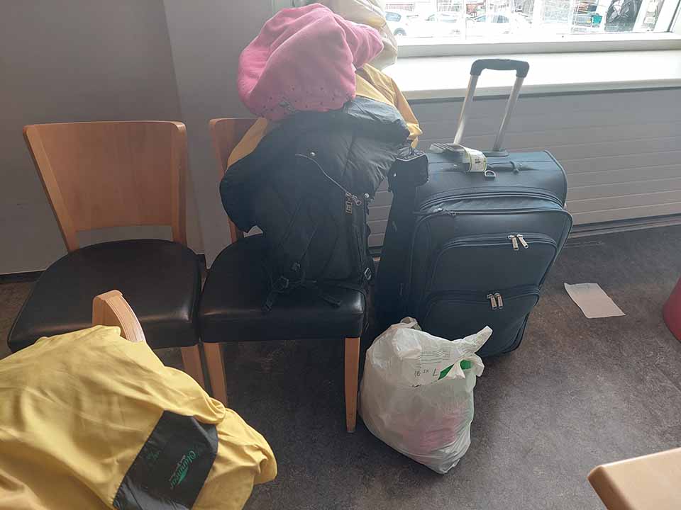 Det er ikke alltid den store bagasjen som folk bringer med seg ved ankomsten til Island