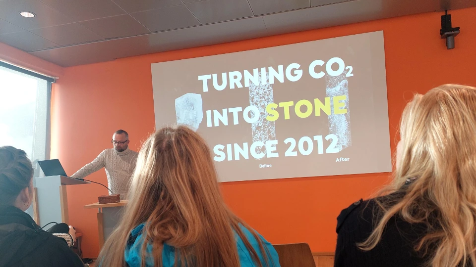 Bruk af fornybar energi og fangst av CO2 legger et viktig grunnlag for fremtidens lösninger for bæredyktighet i Island.