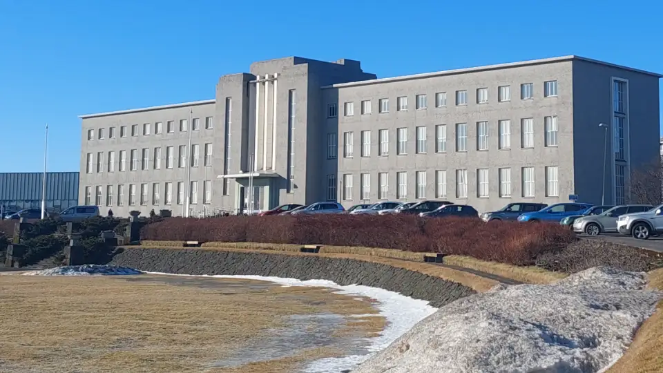 Et av forslagene er at universitetene i Island blir åpnere for funksjonshemmede ungdommer