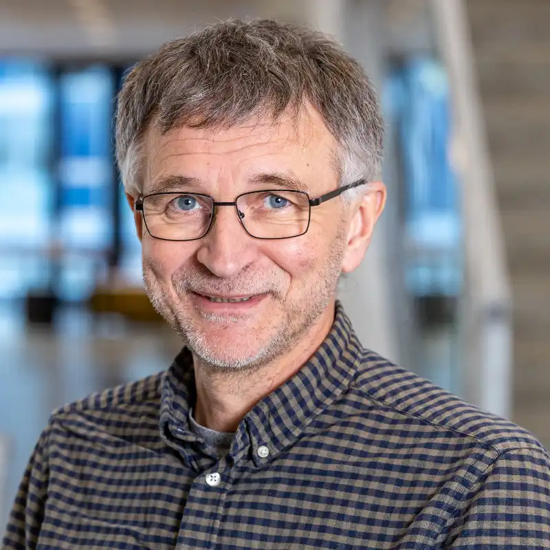 Peer Daugbjerg Studerende er begyndt at se bæredygtighed som et element i deres lærergerning. Det reelle resultat af undervisningen kan dog først ses, når de kommende lærere har undervist i skolen, siger forskningsleder Peer Daugbjerg. Fotograf: Inge Lynggaard